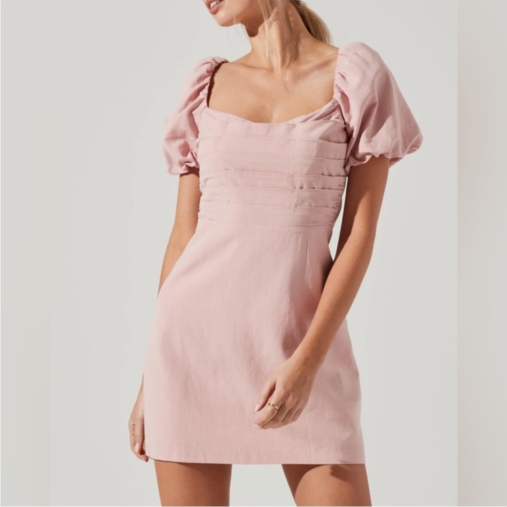 Astr the Label Mini Puff Dress